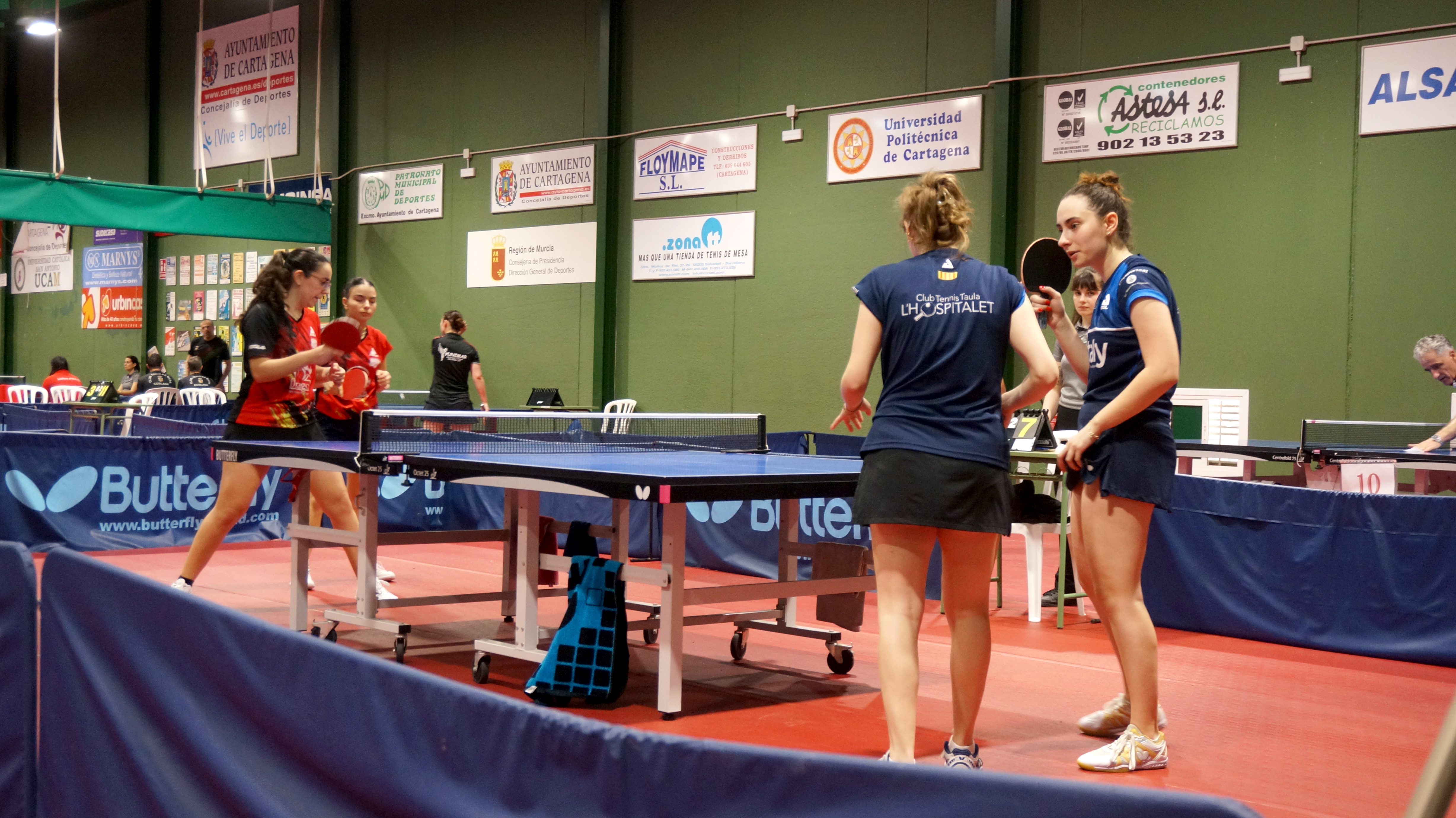 HISTÒRIC. L'equip femení del CTT L'Hospitalet, a la Divisió d'Honor